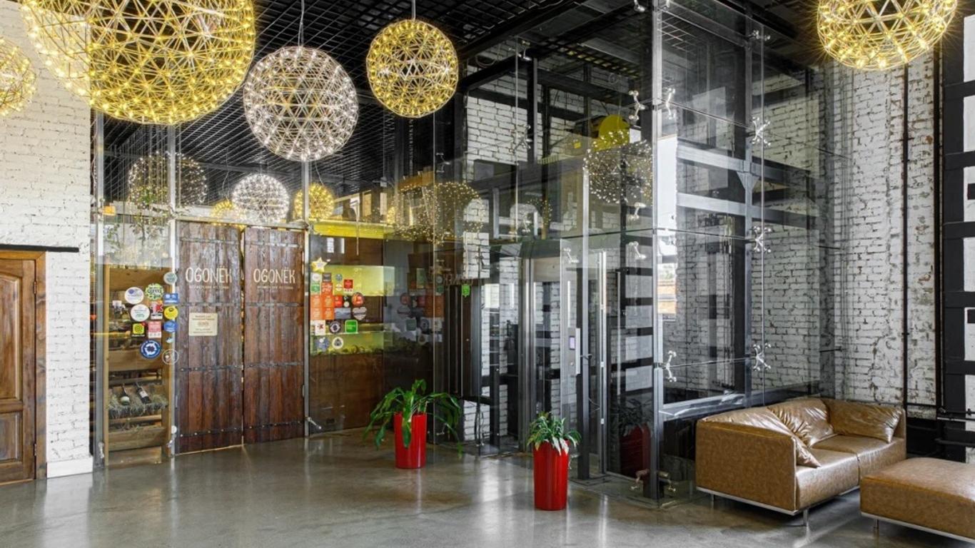 Astoria Hotel